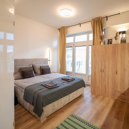 Modern Apartment In Historic City Center Old Town 布拉迪斯拉发 外观 照片